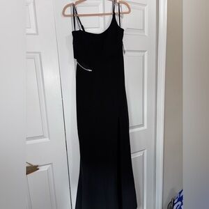 Elegant Black Evening Dress